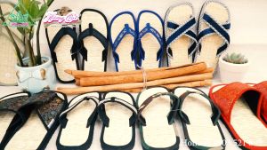 Dép Khách sạn Hương Quế DKS-01 có nguyên liệu hoàn toàn tự nhiên thân thiện với môi trường ( bột quế sợi chiếu sợi đay ..)