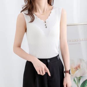 เสื้อกล้ามแขนกุดสายเดี่ยวผ้าไอซ์ซิลค์สำหรับผู้หญิงเสื้อตัวในผ้าถักคอวีตัวสั้นสไตล์เกาหลีทรงหลวมใส่ด้านในใส่ด้านนอกสำหรับฤดูร้อนเสื้อท่อนบน