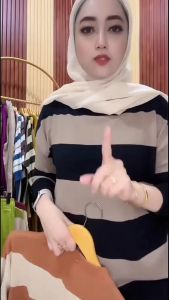 GEMMA KNIT TOPS - ATASAN RAJUT WANITA TOP OVERSIZE