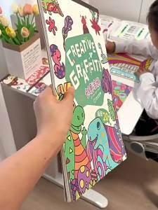 Coloring Drawing Book Enlightenment interactive graffiti Childrens Educational Toys Colored pencils oil Painting book