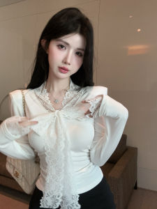 GUZILIAN | Áo sơ mi nữ dài tay cổ chữ V ren ôm vừa vặn mùa thu đông thiết kế thắt nơ bướm nối dài tay áo dài thường ngày