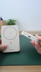 【Jackson Yees Pick】【3C Certified CCC】UGREEN Magnetic Wireless 10000mAh PowerBank Charger Magnetic Wireless 7.5W PB561 3C ugreen powerbank