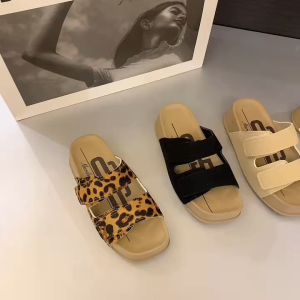 Marche Womens Vintage Square-Toe Marche Sandal Summer French Fashion Thick 4CM Sole Two Straps Comfortable Versatile Casual