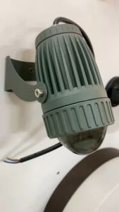 Đèn Rọi Chiếu Xa Rọi Cột Ngoài trời 10w Điện Áp 220V Chống Nước