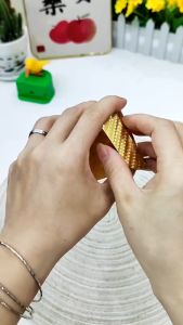 Bộ Bài Tây Nhựa PVC Mạ Vàng Cao Cấp chống nước chống gập gãy - Bài Poker LICLAC 54 lá siêu bền đẹp