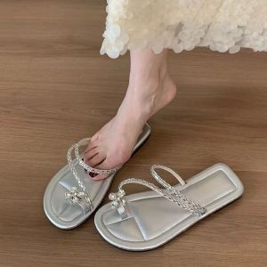 Shiny Toe Post Sandals