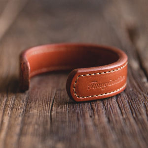 MADENGFUSHU | Retro Tanned Leather Bracelet