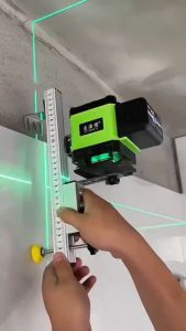 Giá treo máy lazer thê hệ mới kèm thước đo giá treo gắn tường tiện lợi