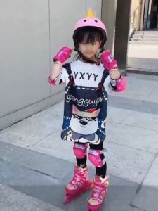 ป้องกันการกระแทก ชุดสนับป้องกันเข่า เพื่อป้องกันข้อศอกและข้อมือ สำหรับเด็ก หมวก และรถสามล้อเด็ก