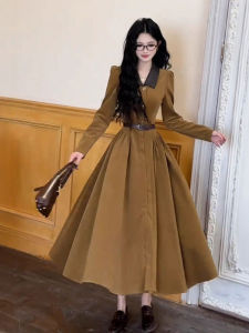 CHANGTONG | Retro Elegance Fashion Flared Collar Waist Accentuating Dress