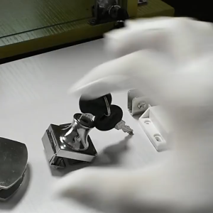 FF Engsel Pintu Lemari Kaca Engsel Pintu Kaca Tempered Tanpa Pelubang Engsel Paduan Seng COD