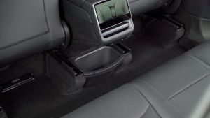 LUCKEASY | Hộp Đựng Đồ Ghế Sau Tesla Model Y Juniper/Launch 2025 Khay Đựng Đồ TPE Phụ Kiện Xe Hơi Đặt Dưới Cửa Gió Phía Sau