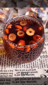 Red dates longan gouqi tea health tea leaves roses scented tea Health tea Teh longan gouqi merah daun teh kesihatan mawar teh wangi Teh kesihatan 红枣龙眼枸杞茶保健茶玫瑰花茶保健茶