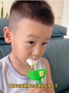 Mold Ice Cream Holder Portable No-Drip with Straw Ice Pop Maker Kitchen Utensils Children Eating Ice Cream Dirty Hands Free