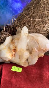 Đá THẠCH ANH trắng TỰ NHIÊN phale NĂNG LƯỢNG VŨ TRỤ MẠNH 467