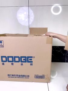 กระบอกน้ำเย็น กระบอกน้ำเย็น 4L ขวดน้ำเก็บความเย็น แก้วสแตนเลส316 รุ่นมีหูหิ้วมีหลอด แก้วเก็บความเย็น อุณหภูมิร้อน 4000ML ขวดน้ำเก็บอุณหภูมิ กระติกน้ำ 18-24 ชั่วโมง เก็บน้ำร้อน /เย็น ขวดน้ำ