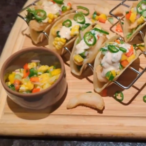 4 Slots Taco Holder Stand Messico Taco Pancake Holder Stainless Steel with Handle Food Tray for Taco Pancakes