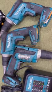Máy vít thạch cao makita XSF03 lướt sx USA