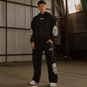 Relaxed Streetwear Style Skeleton Print Outfit