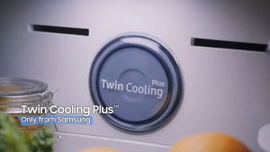 [NUR] Samsung 410L Digital Inverter Twin Door Fridge Top Mount Freezer | RT32K5552SL/ME (Refrigerator Peti Ais Peti Sejuk 电冰箱 RT35CG5442B1ME)