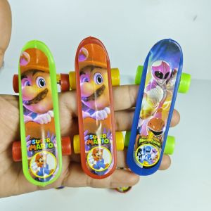 20 pcs MAINAN SKATEBOARD LOKAL skate board kecil