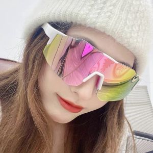 1pcs Colorful Sports Sunglasses for Cycling Hiking Skiing & Driving Windproof UV Protection.