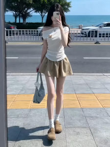 Ge·an·fei | Ootd Matching Off-Shoulder Short-Sleeve T-Shirt and Skirt Set