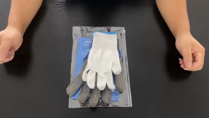 Stainless Steel Wire Gloves Cut Resistant Metal Mesh Glove for Butcher and Industrial Use