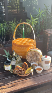 Themez Dragon Boat Festival Gift【古韵端午】端午节送礼礼篮 / 复古手提篮 / 蛋黄肉粽碱水粽茶具白花菇 / 企业客户礼品节日伴手礼