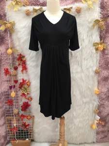 Váy Đầm Xoè Chữ A 2hand hiệu SCRO- Size M