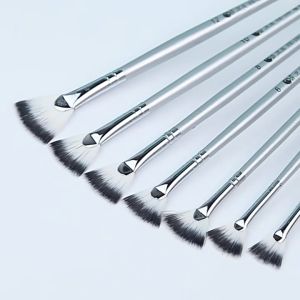 Cọ quạt cán gỗ dài lông mềm. Cọ fan vẽ tranh chuyên dụng cho màu nước acrylic sơn dầu goauche...