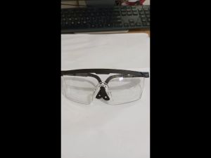 Kacamata Safety Bening Kotak Putih pelindung mata
