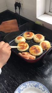 Multi functional household square pot instant hot pot electric hot pot no oil smoke gift student dormitory hot pot