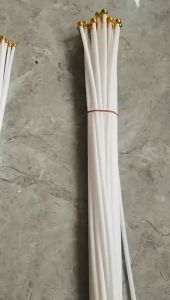 100pcs Bendera Pawai Merah Putih + Gagang Plastik