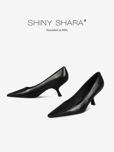 เงา Shara 2024 ใหม่รองเท้าส้นสูงรูปแบบงูขนาดเล็กสแควร์เดินทางของแท้ หนัง Semi-Up Booties รองเท้าผู้หญิง