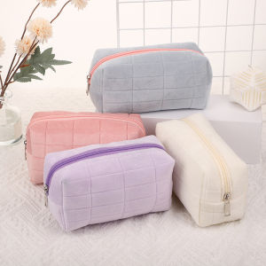 Tempat Pouch Pillow Korea & Kotak Pensil Sleting Velvet Aesthetic Pastel