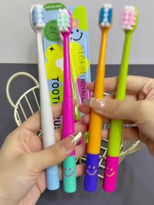 YIYANSENLIN | Gum Protection Soft Bristle Toothbrush for Women Students and Family