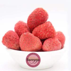Berryna Crispy Strawberry Freeze dried 30/50g buah asli stroberi