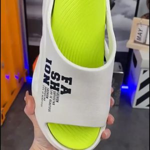 สินค้าราคาประหยัด รองเท้าแตะสำหรับคุณ พิเศษให้คุณทรงสวย สีโดดเด่น สไตล์ปุ่มนวดเท้า มีสักสีและเป็นส่วนสวยให้มีปุ่มนวดเท้าให้ใส่สบายสุด