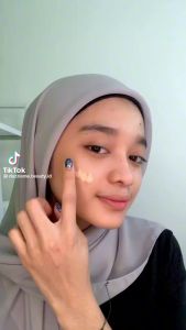 DAZZLE ME Day by Day Foundation - Full Coverage Oil control Long Lasting Makeup SPF 25 PA+++