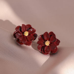 Pianist | Vintage No-piercing Flower Earrings