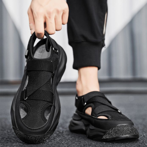 2025 Casual Sandals & Shoes for Men: Perfect for Summer Beach & Outdoor Activities