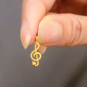 ทองเคแท้24k สร้อยคอจี้ 99.99% ยาว 24 ซม คอจี้ทองคำแท้ น้ำหนัก 0.9-1 กรัม จันกระพริบลายกู้ สินคเก็บเงินปลายทางได้