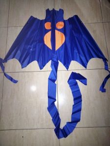 Ready stock!! Layangan kelelawar ukuran besar / Layangan pantai kelelawar bahan parasut
