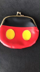 กระเป๋าสตางค์มิกกี้เมาท์ พกพาง่าย ใช้สะดวก ลิขสิทธิ์ แท้ 100% ( มือ 2 )