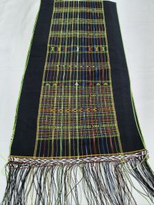 Suri suri pakaian adat pria simalungun