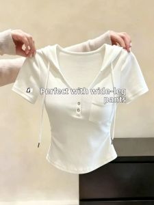 V.C.I | Design Knitted Hooded V-Neck Short Sleeve T-Shirt