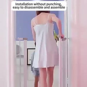 IMUT Gate for baby safety Pet gate indoor fence Barrier for kids Guard for Baby Child Adjustable Fence Baby door