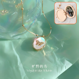 Photo Pendant Necklace Butterfly Locket Gift for Girls Best Friend Birthday Sweet Cool Style Gold Chain round Bead Chain Extend 5cm