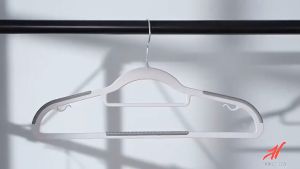 Locaupin 10/20/50pcs Set of Clothes Hanger Laundry Cabinet Closet Organizer Non Slip Rotatable Hook Heavy Duty for Coats Jacket Suit T-Shirt